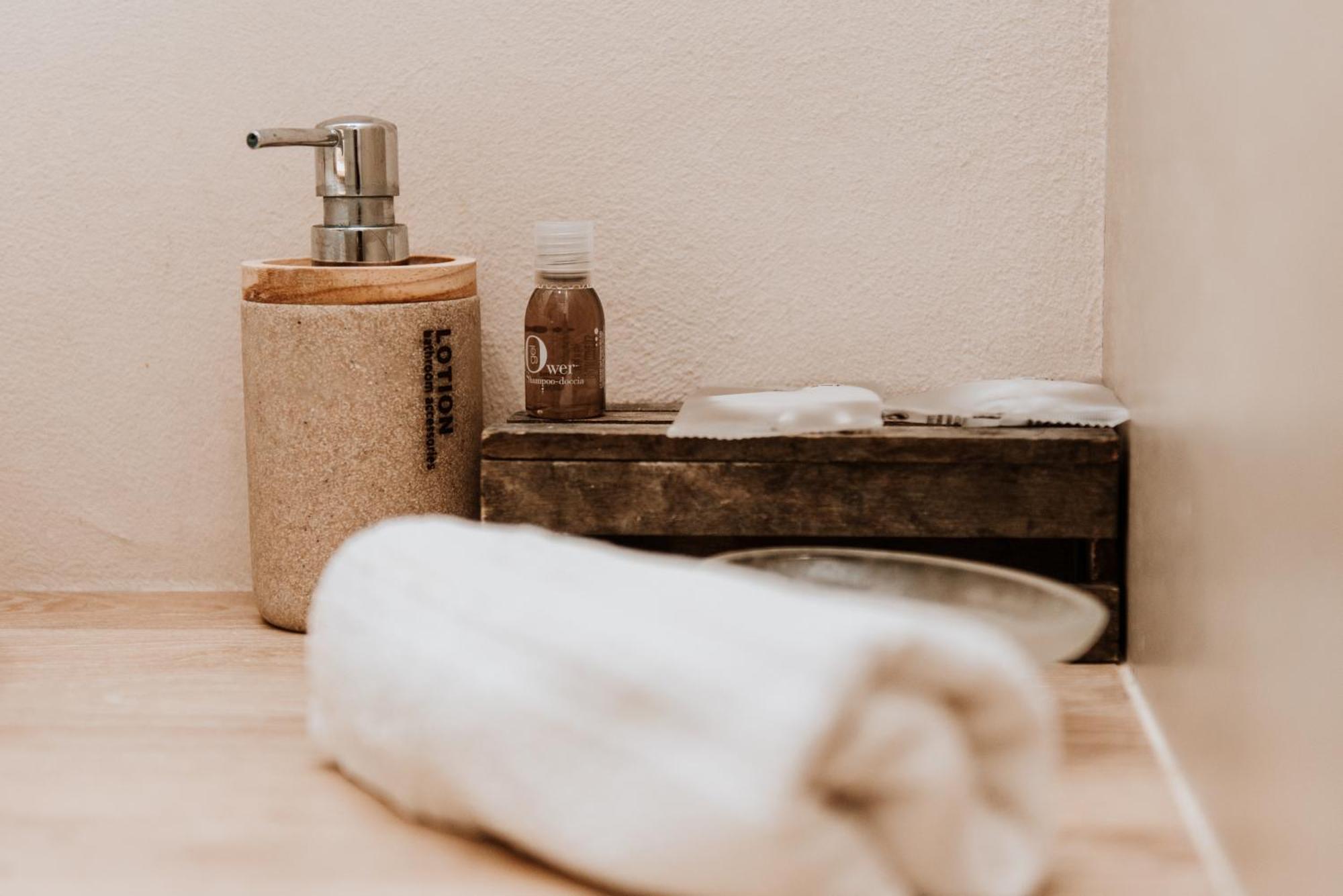 Bed and Breakfast Terrae Hydrunti Lecce Esterno foto