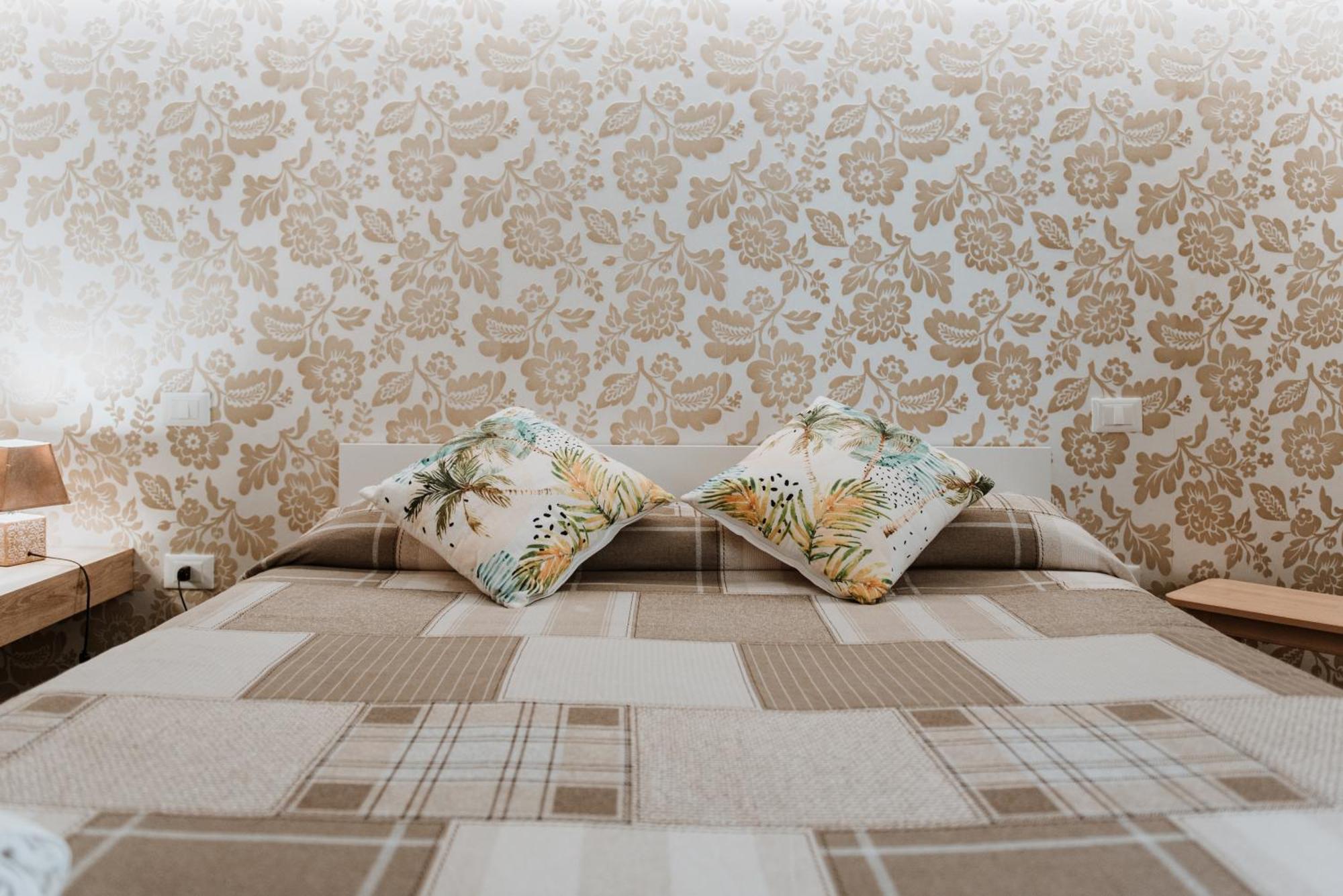 Bed and Breakfast Terrae Hydrunti Lecce Esterno foto